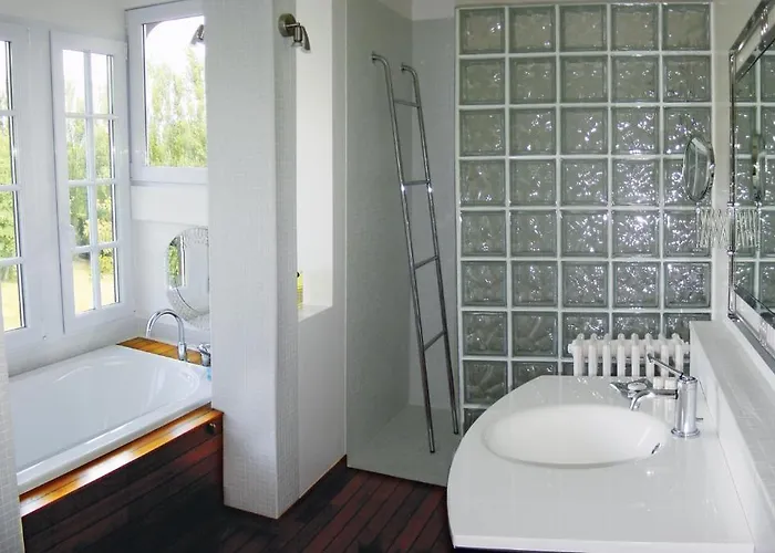 Le Clos Des Pommiers 3*