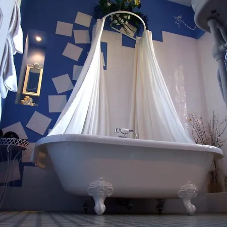 Alojamento de Acomodação e Pequeno-almoço Le Clos Des Pommiers 3*