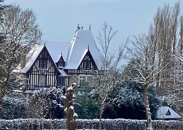 Le Clos Des Pommiers Bed & Breakfast