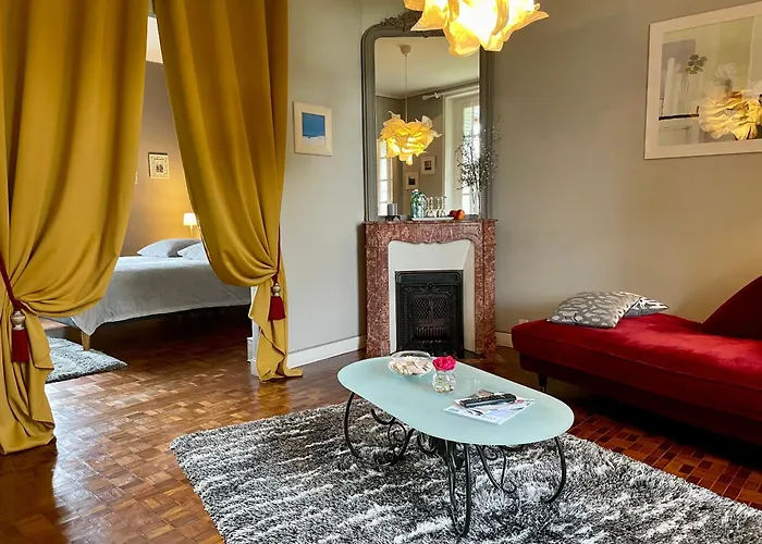 Le Clos Des Pommiers Nocleg ze śniadaniem 3*